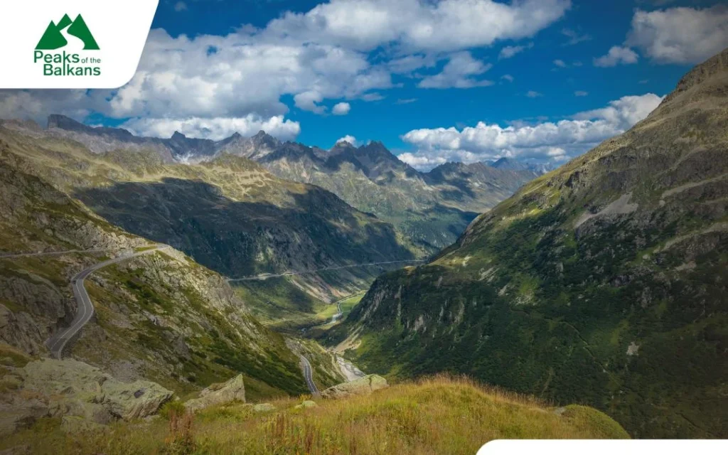 De Peaks of the Balkans Trail: Een 10-daags begeleid avontuur in 2025